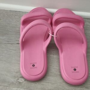 Women Pink Slides